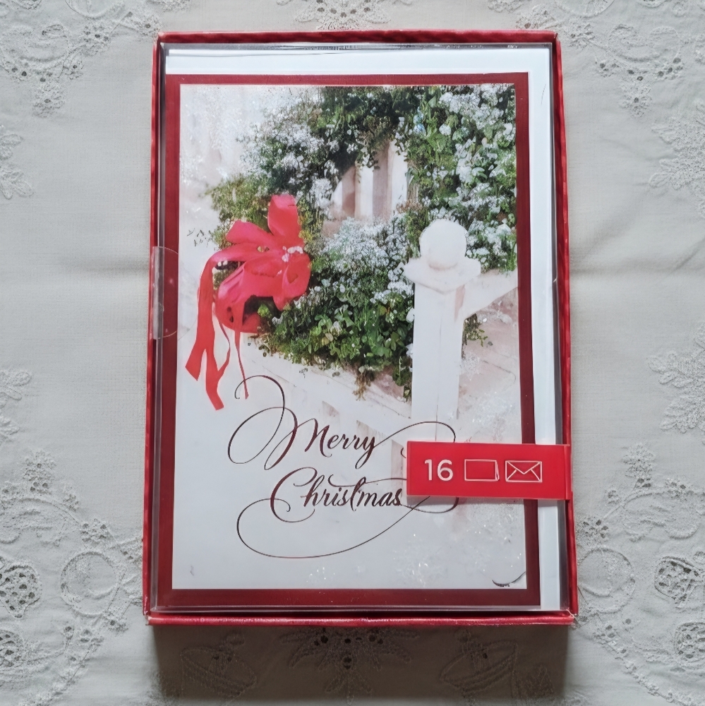 Merry Christmas NEW 16 Greeting Cards & Envelopes Wreath Wonder Love Family